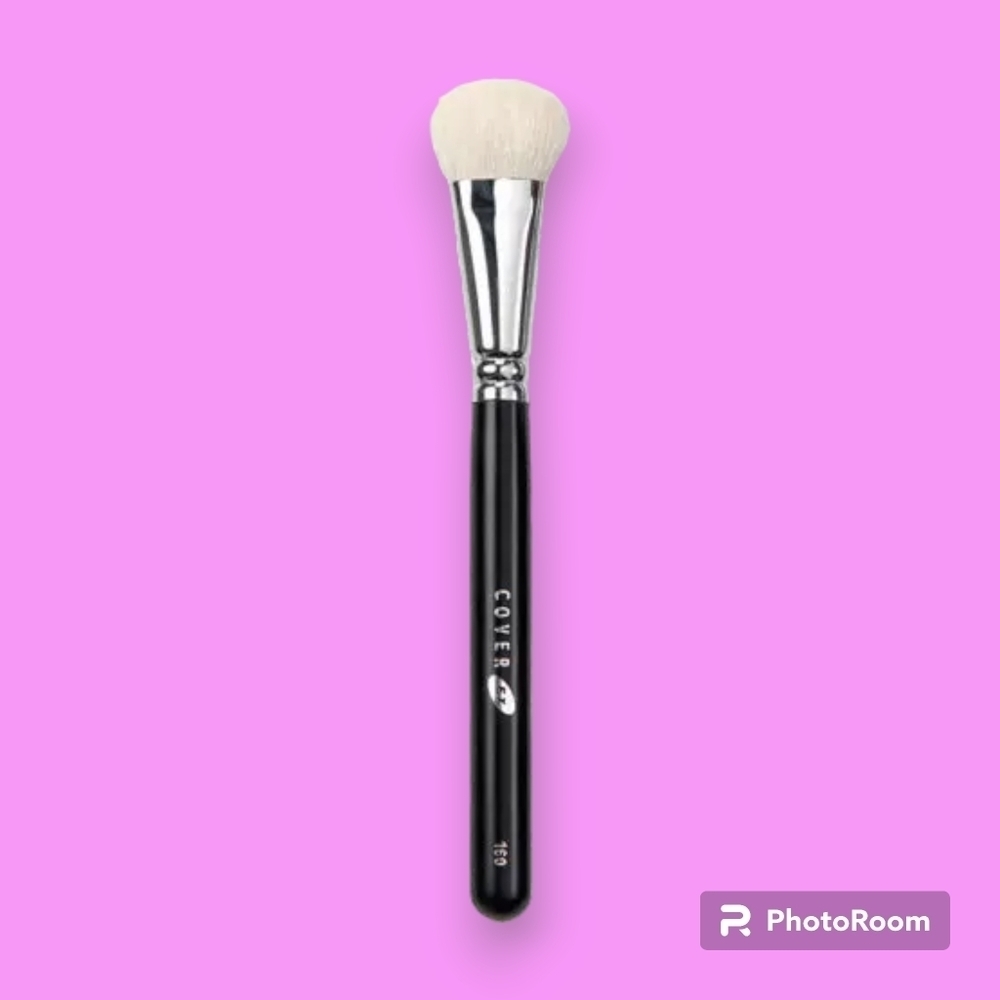 COVER FX 160 Cream Foundation Brush